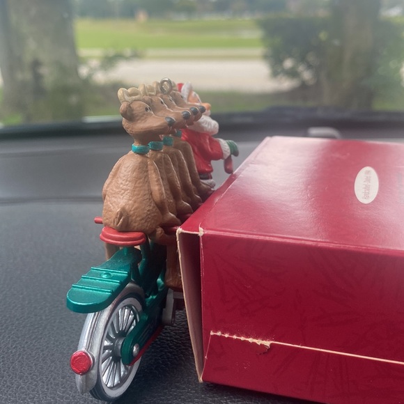 Hallmark Christmas Ornament 1994 Santa Claus Reindeer Bicycle Cyclists - Picture 5 of 11